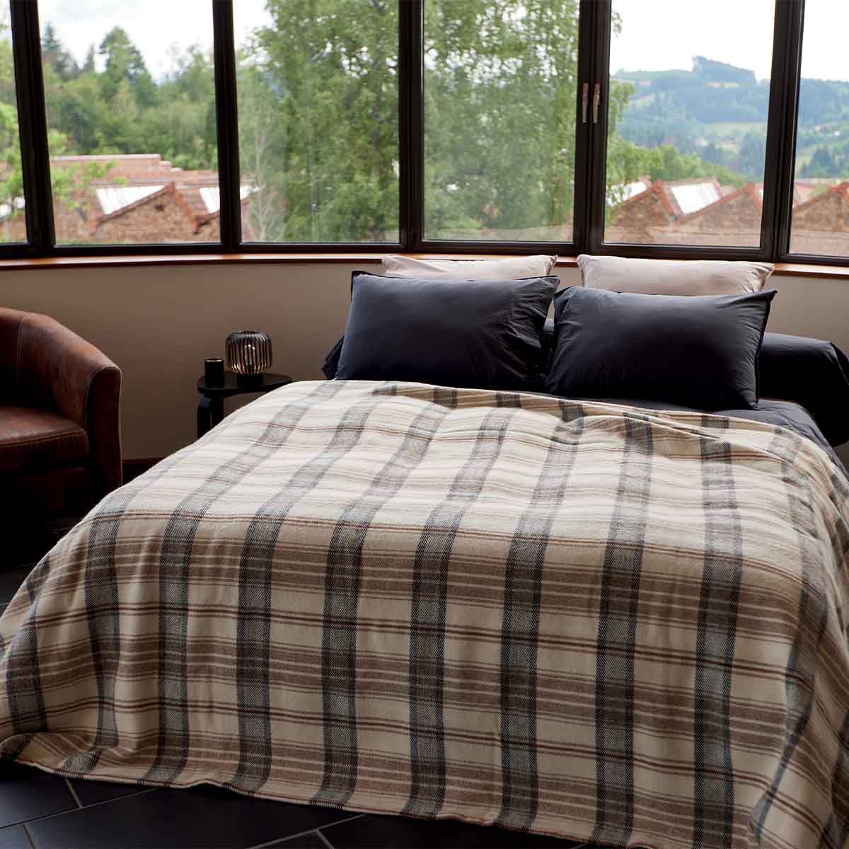 Couverture AVORIAZ Taupe