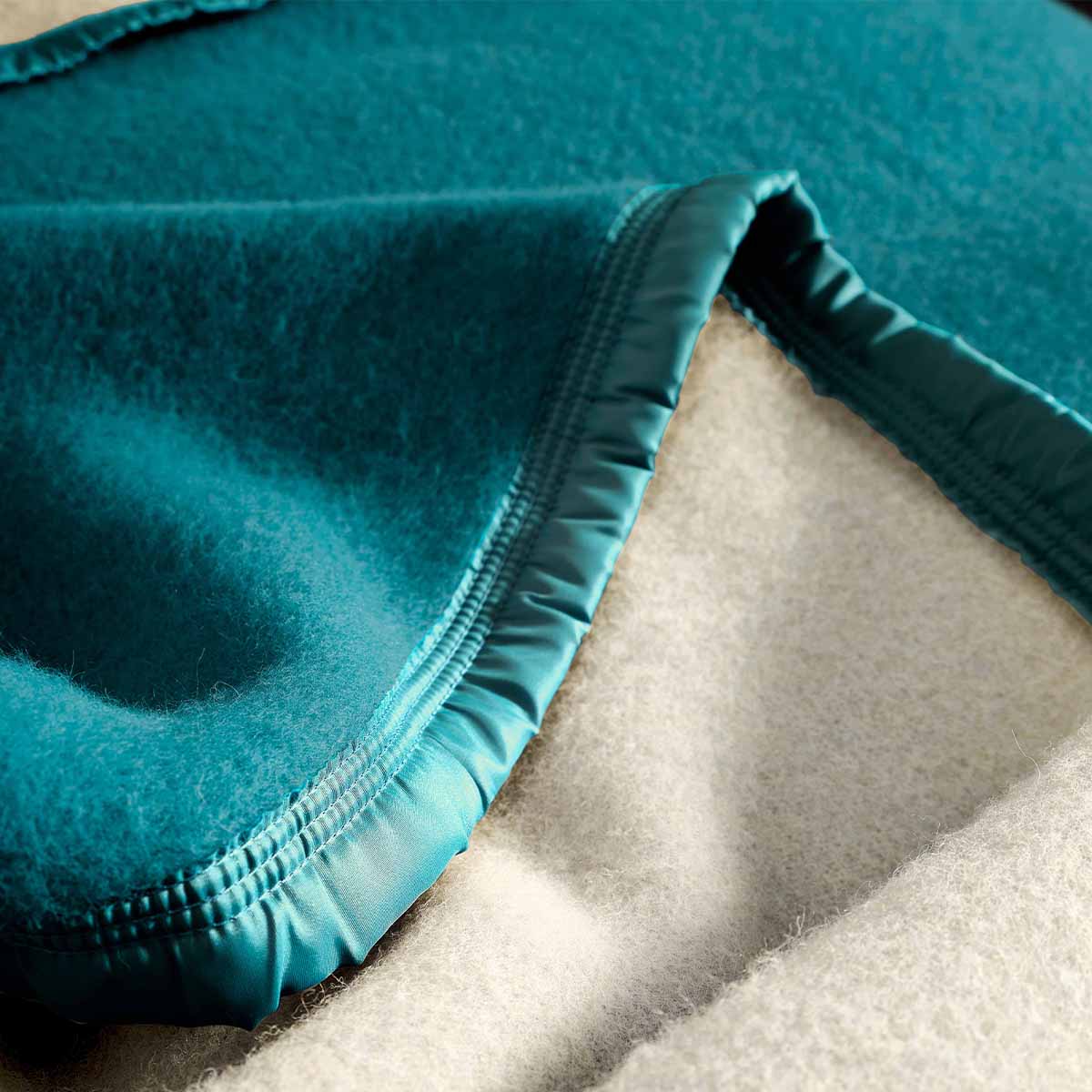 Couverture VOLTA Cèdre/Blanchi