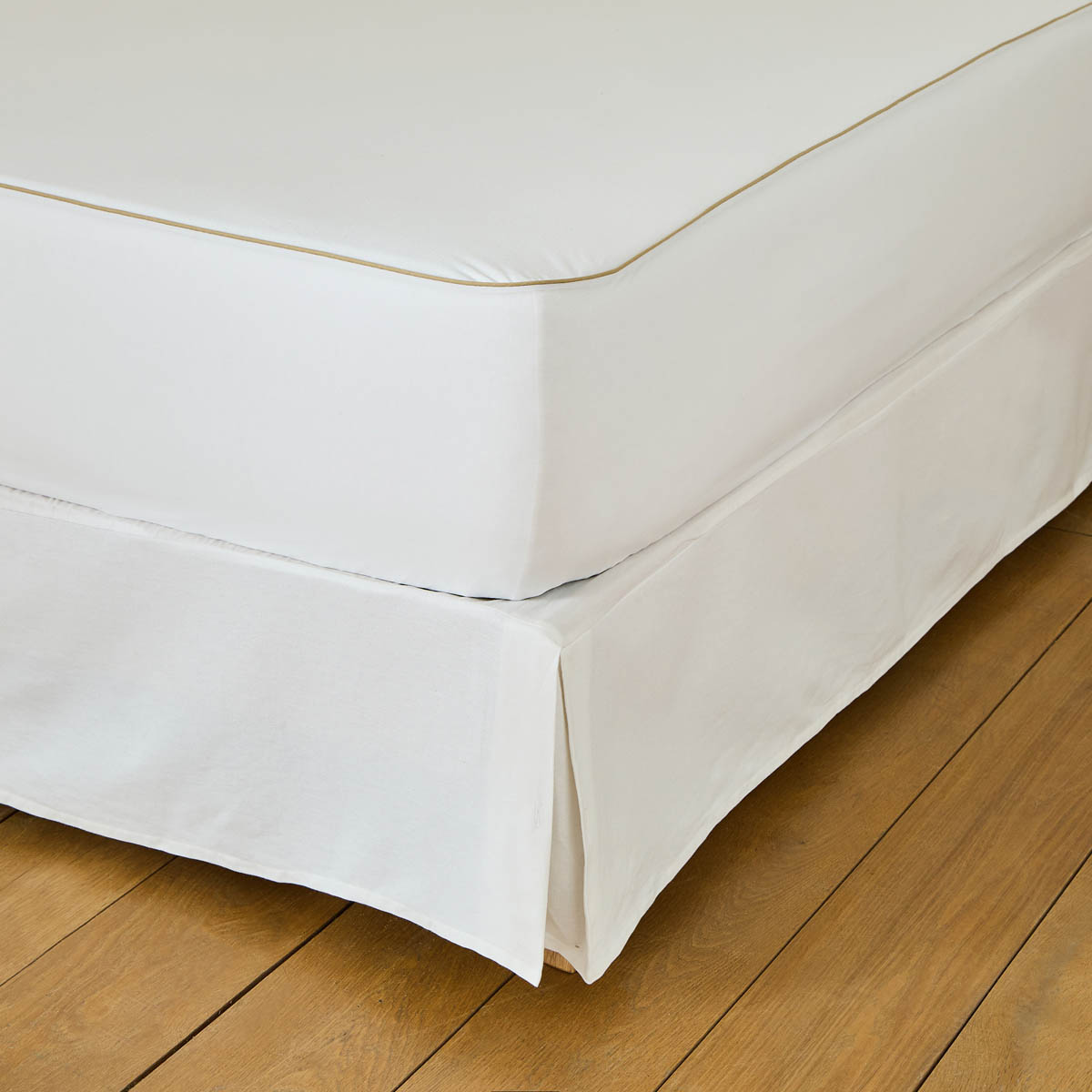 Protège matelas coton imperméable - passepoil beige